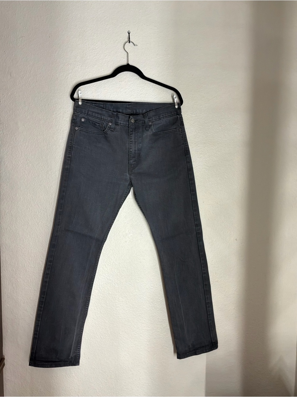 Levi's Men's Charcoal Straight-Leg Jeans